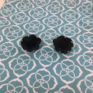 Kendra Scott Morgan earrings